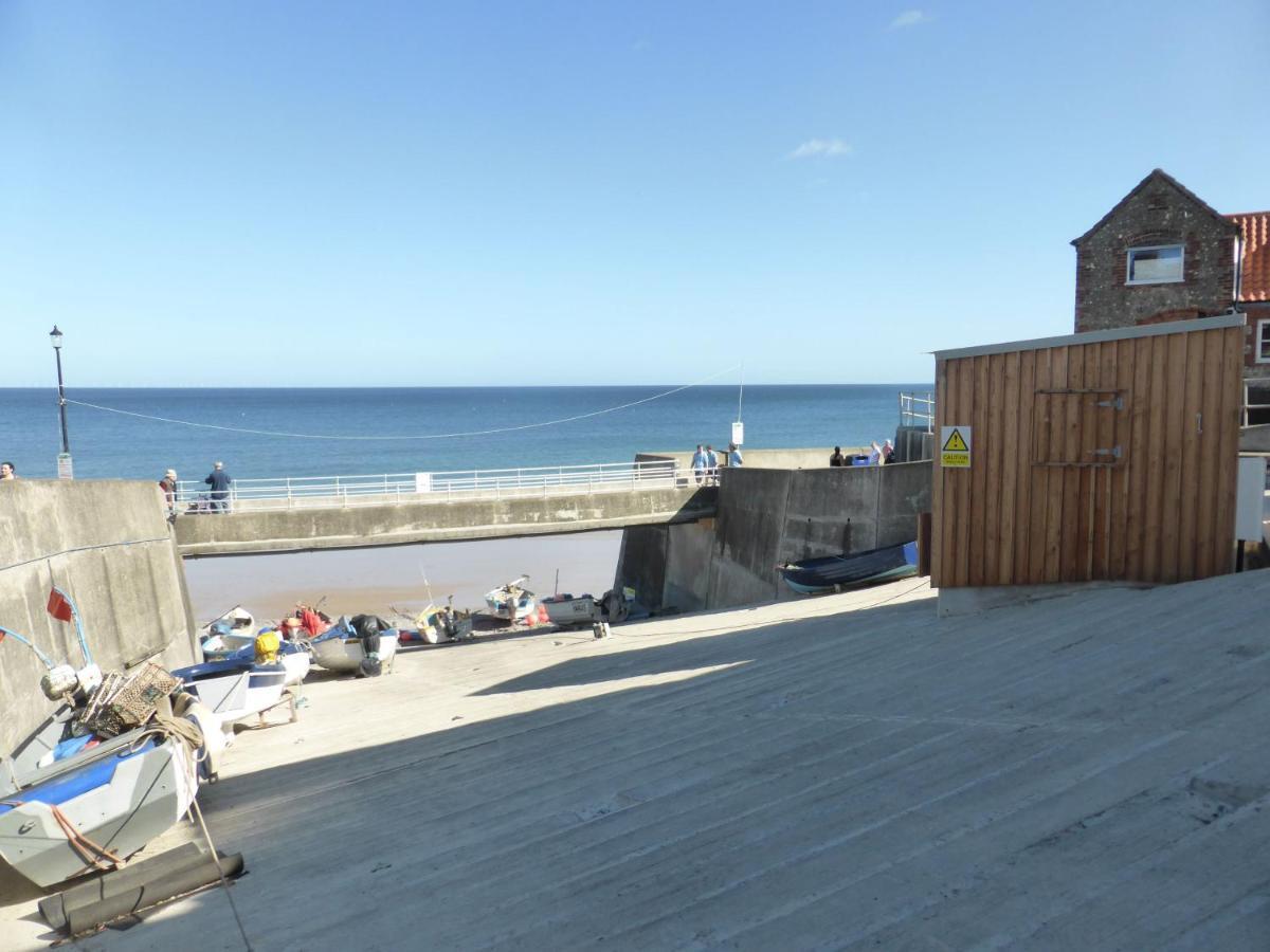Vila Salty Towers Sheringham Exteriér fotografie